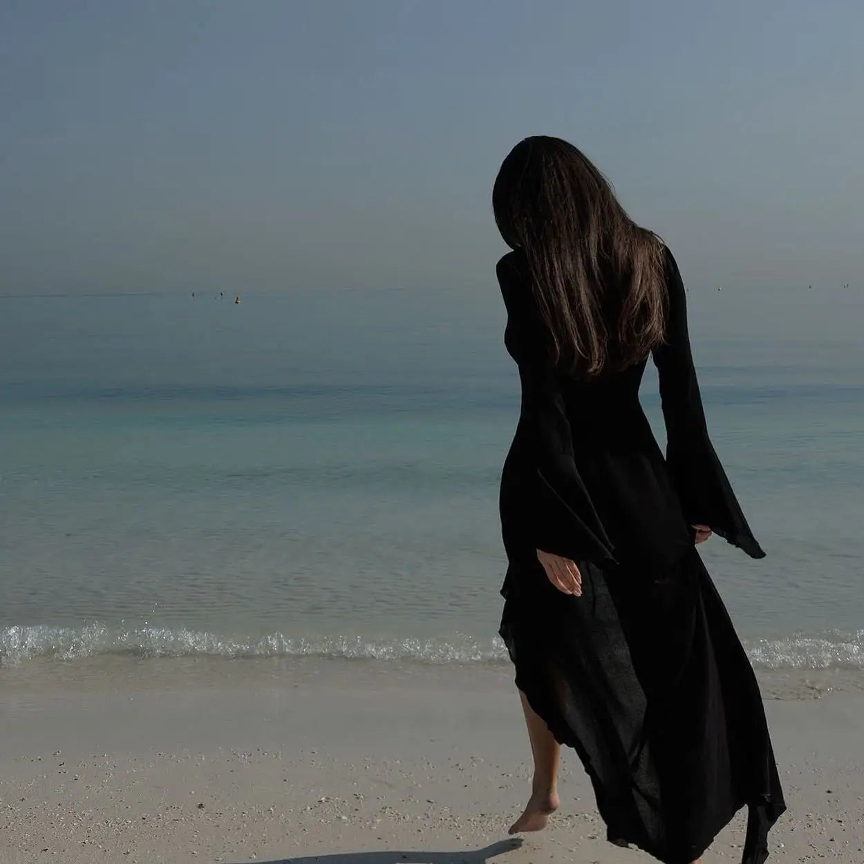 Vestido feminino com babados irregulares, decote em V chique, manga comprida, renda, vestido de praia para mulheres, saída de férias