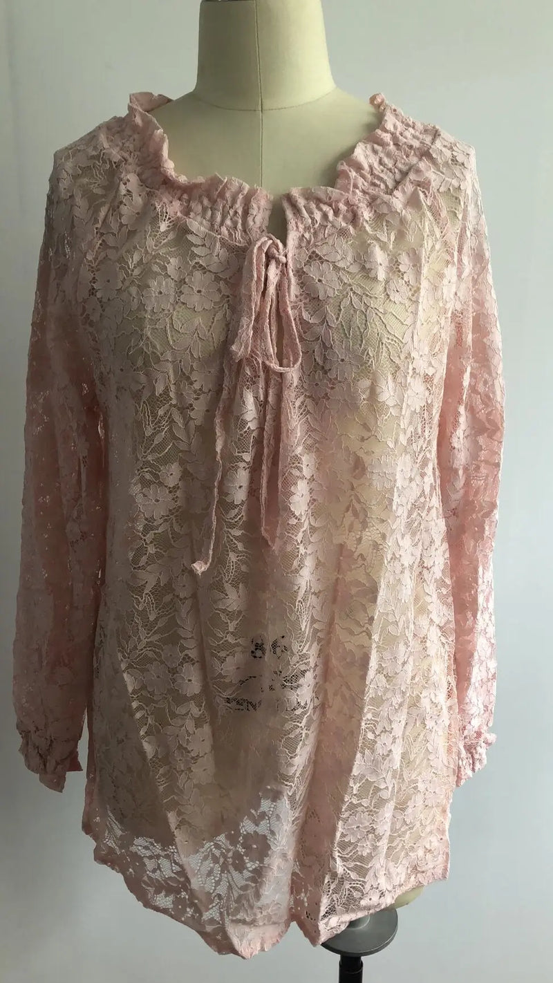 Blusas femininas 2025 Moda Primavera Verão Boho Renda Oco Decote Em V Profundo Pulôver Camisa Feminina Elegante Blusa Casual Tops Soltos
