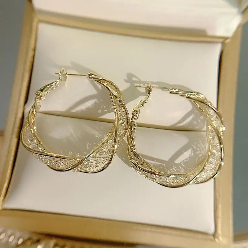 New Fashion Trend Unique Design Elegant Delicate Retro Exaggerated Multilayer Stud Earrings Women Jewelry Party Gifts Wholesale