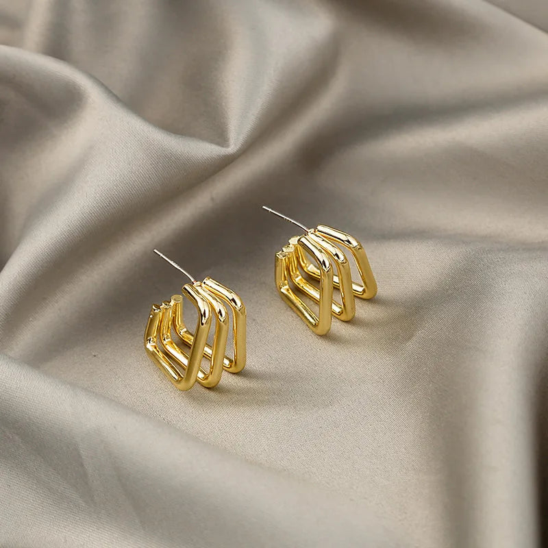 New Fashion Trend Unique Design Elegant Delicate Retro Exaggerated Multilayer Stud Earrings Women Jewelry Party Gifts Wholesale