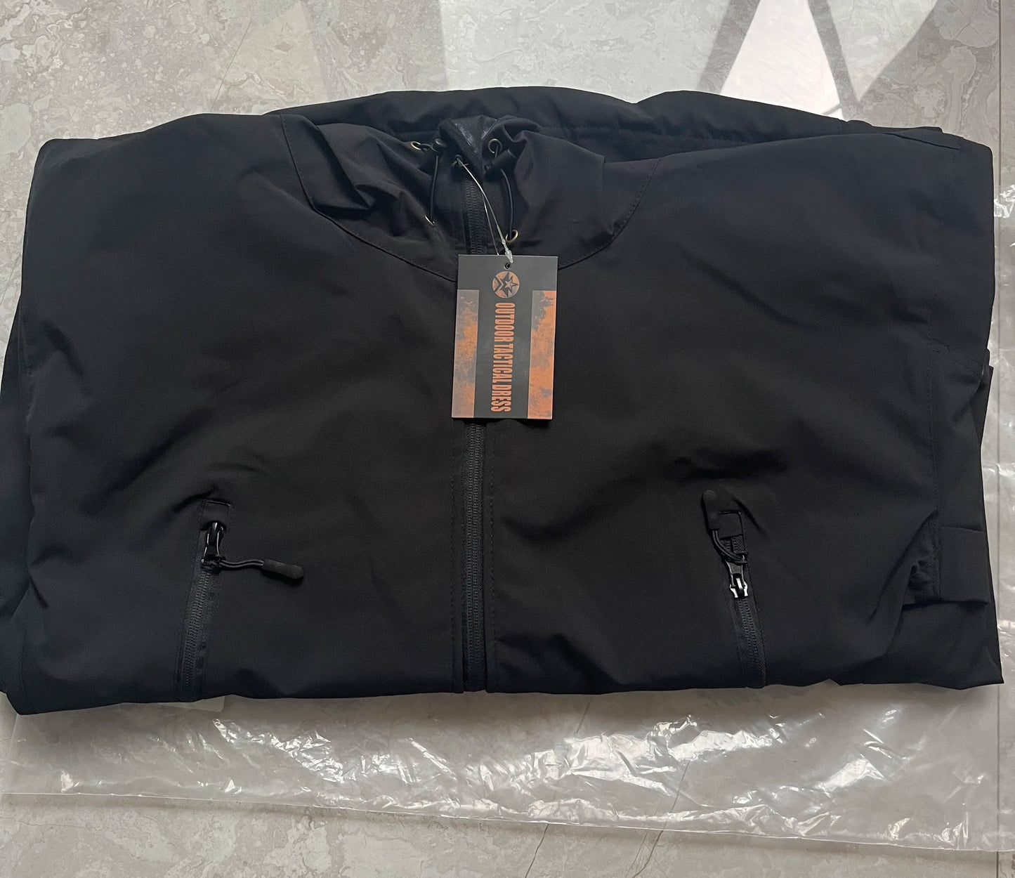 2024 New Fashionable Shark Skin Soft Shell Jacket Men's Tactical Windproof Waterproof Jacket Men's Jacket Hooded Jacket