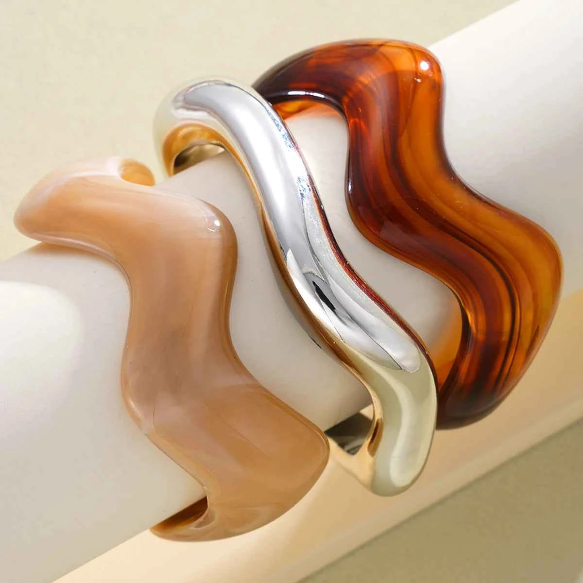 3Pcs Irregular Wavy Cuff Bangle Set For Women Resin Chunky Wave Bracelets Minimalist Stackable Wristband Trendy Jewelry Gift New
