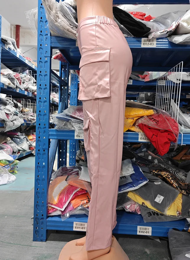 Calças casuais de couro sintético com perna reta e bolsos lisos, cintura alta, moda feminina
