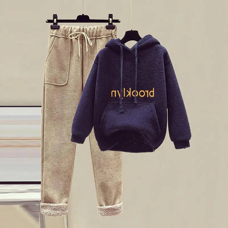Thickened Lamb Velvet Set Women's Autumn Winter New Embroidery Sweatshirt Woolen Wide Leg Pants Two Piece Set Casual Style