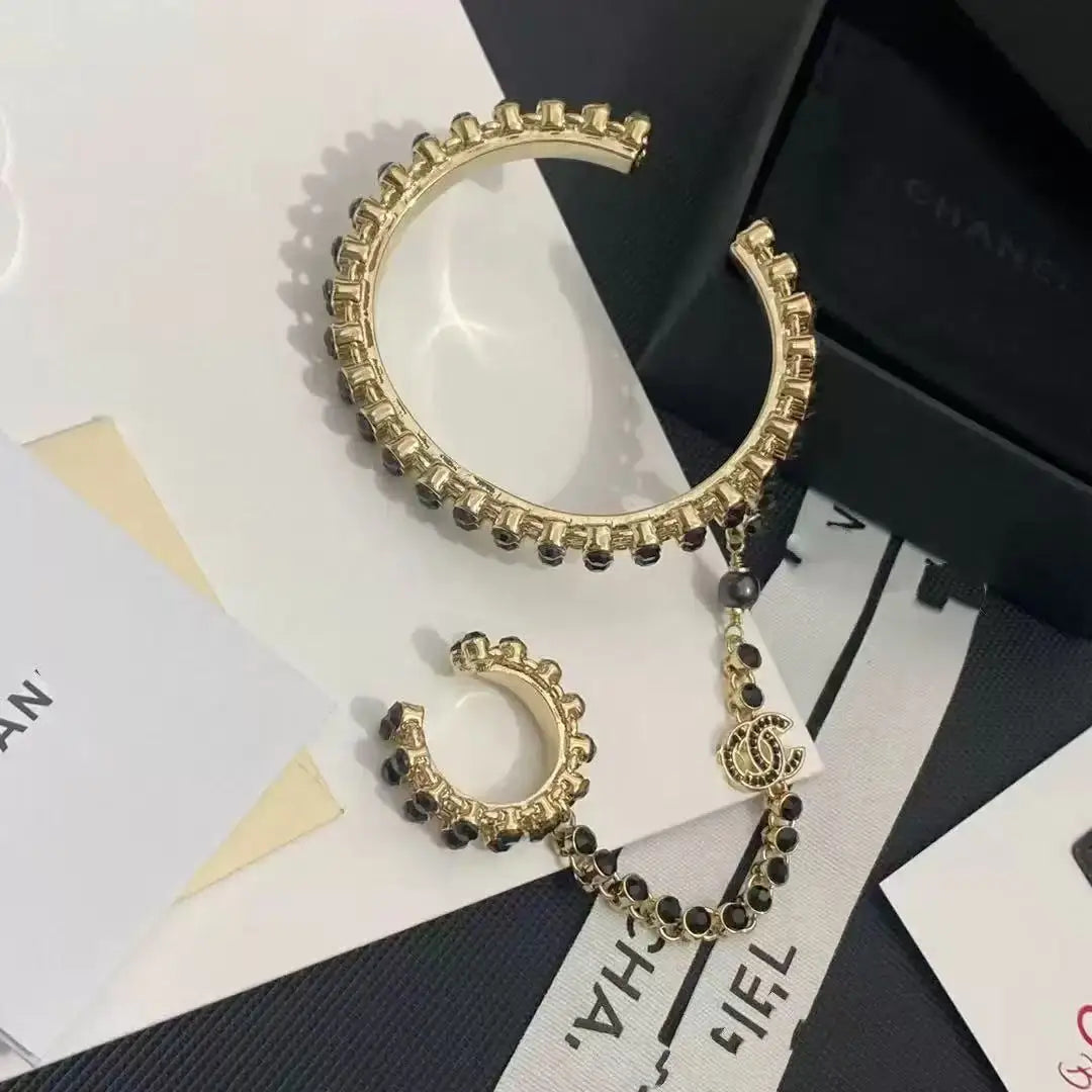 Pulseira Feminina Dourada Vazadacom Esmalte Colorido – Estilo Luxo Elegante