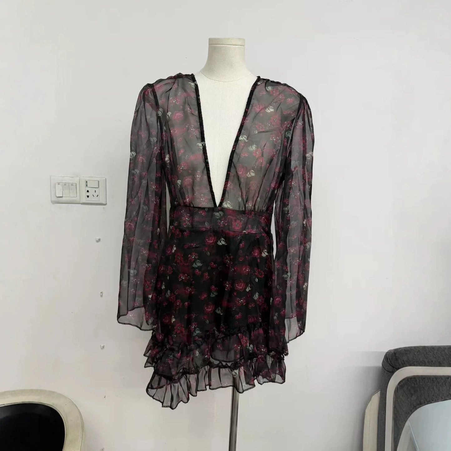 Elegant Floral Print Ruffle Mini Dress Women Sexy Mesh Chiffon Deep V-neck Slim Short Robe 2026 Summer New Lady Party Club Dress
