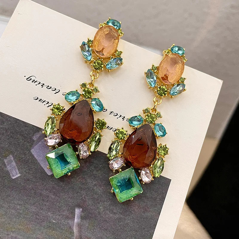 Draweye Hyperbole Crystal Necklaces for Women Water Drop Vintage Elegant Jewelry Medieval Style Party Collares Para Mujer