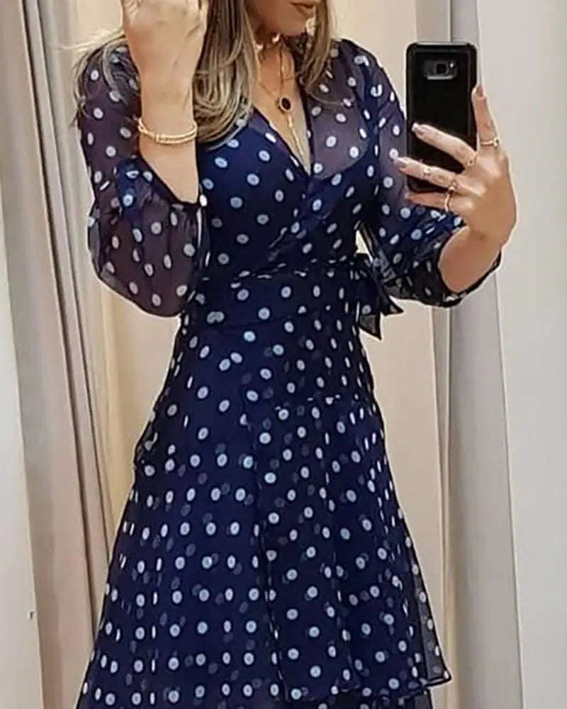 Vestido longo feminino com estampa de bolinhas e manga lanterna, babados em camadas, elegante, fashion, chique