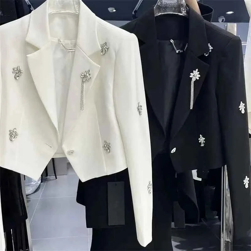 2025 Spring Women Long Sleeve Suit Short Coat Design Sense Heavy Industry Diamond studded Beads Wide Shoulders Irregular Suit
