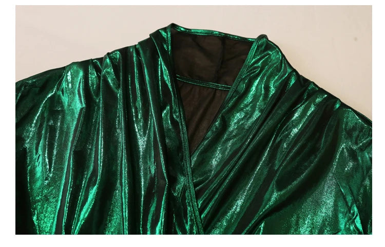 Blusa de manga curta brilhante dourada prateada verde para mulheres, camisa curta sexy irregular, bandagem feminina, tops de verão