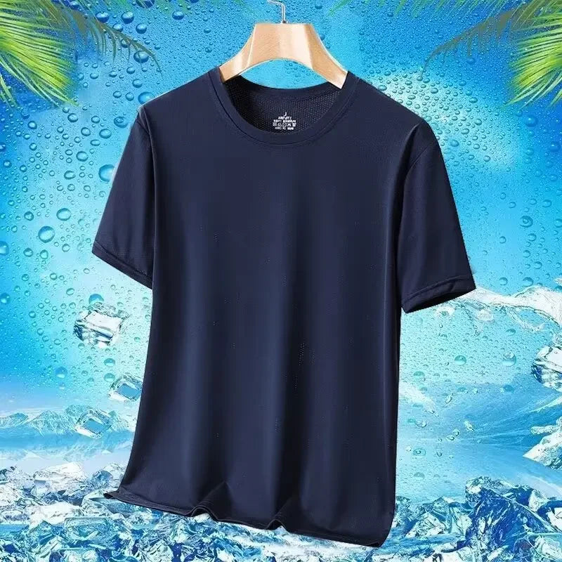 Camiseta masculina de manga curta, de seda gelada e secagem rápida, nova malha respirável, ajuste solto, gola redonda, camisa esportiva casual para o verão