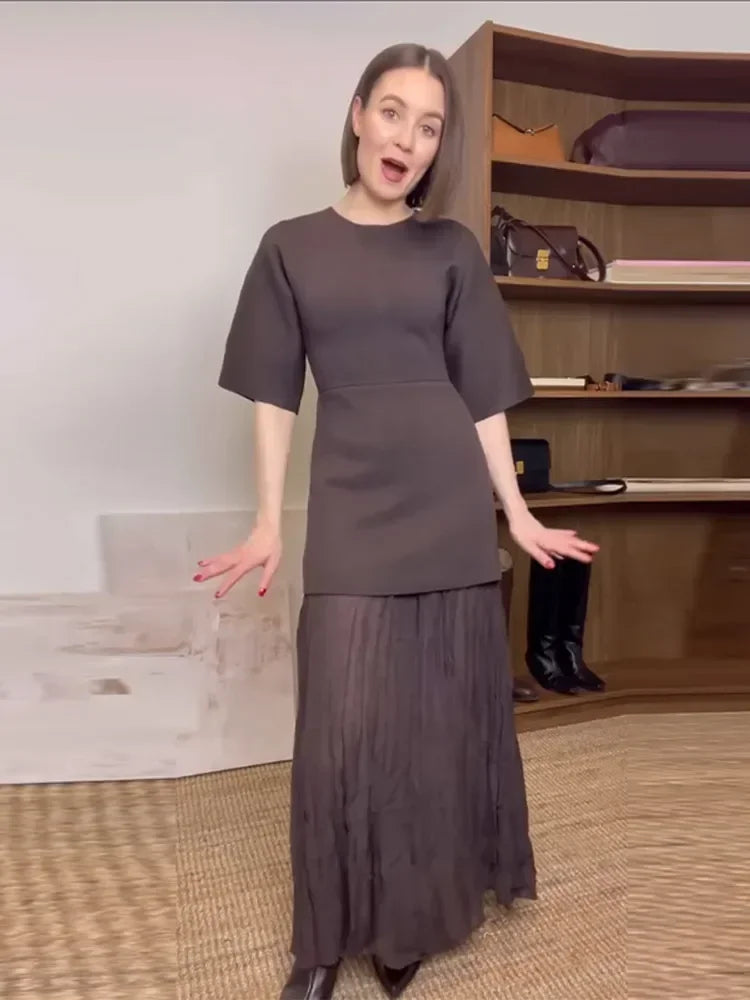 Vestido longo elegante com decote redondo e manga curta, moda feminina, liso, plissado, gaze, patchwork, 2025, novo, para escritório