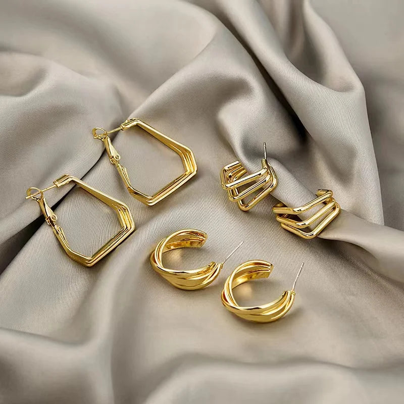 New Fashion Trend Unique Design Elegant Delicate Retro Exaggerated Multilayer Stud Earrings Women Jewelry Party Gifts Wholesale