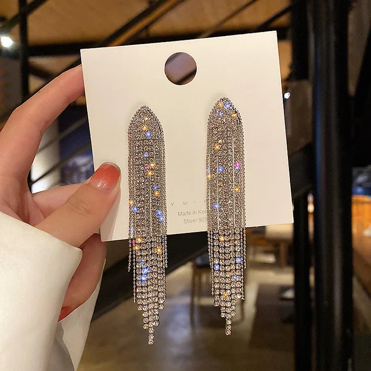 New Fashion Trend Unique Design Elegant Exquisite Light Luxury Exaggerated Serpentine Earrings Female Jewelry Party Senior Gift
