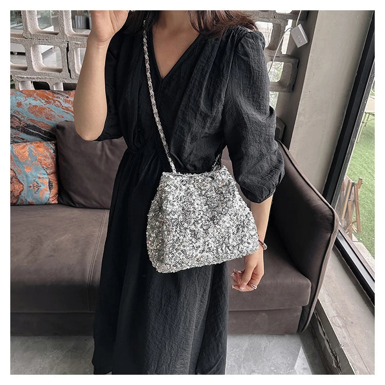 Sparkling Sequins Bucket Shoulder Bags Sense of Luxury Large Capacity Fresh Crossbody Bags for Women 2024 Fashion Versatile Hot