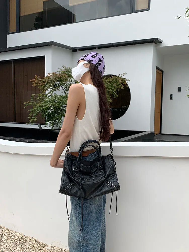 City Motorcycle Shoulder Bag Tote Bag for Women Luxury Designer 2026 Autumn and Winter handbag crossbody Large Capacity