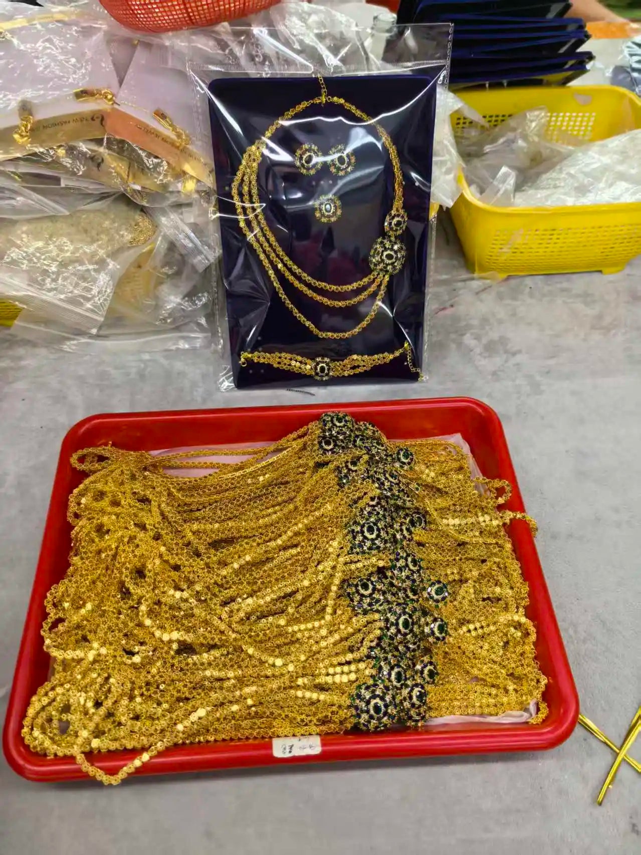 JRH Noble and Elegant Women's Jewelry Mixed Color Gemstone Zircon Set Necklace Earrings Ring Bracelet Suitable for Wedding Party