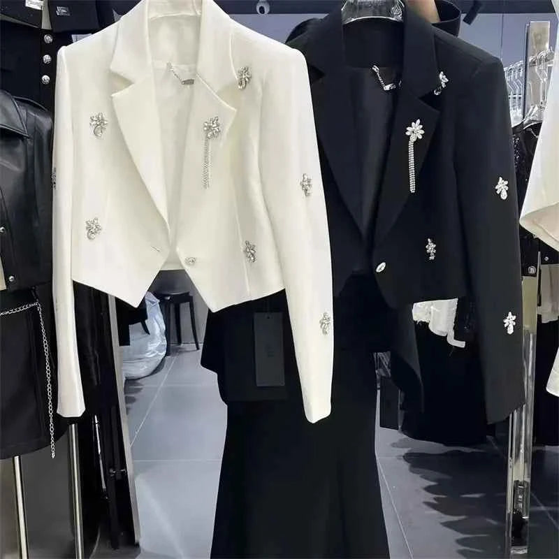 2025 Spring Women Long Sleeve Suit Short Coat Design Sense Heavy Industry Diamond studded Beads Wide Shoulders Irregular Suit