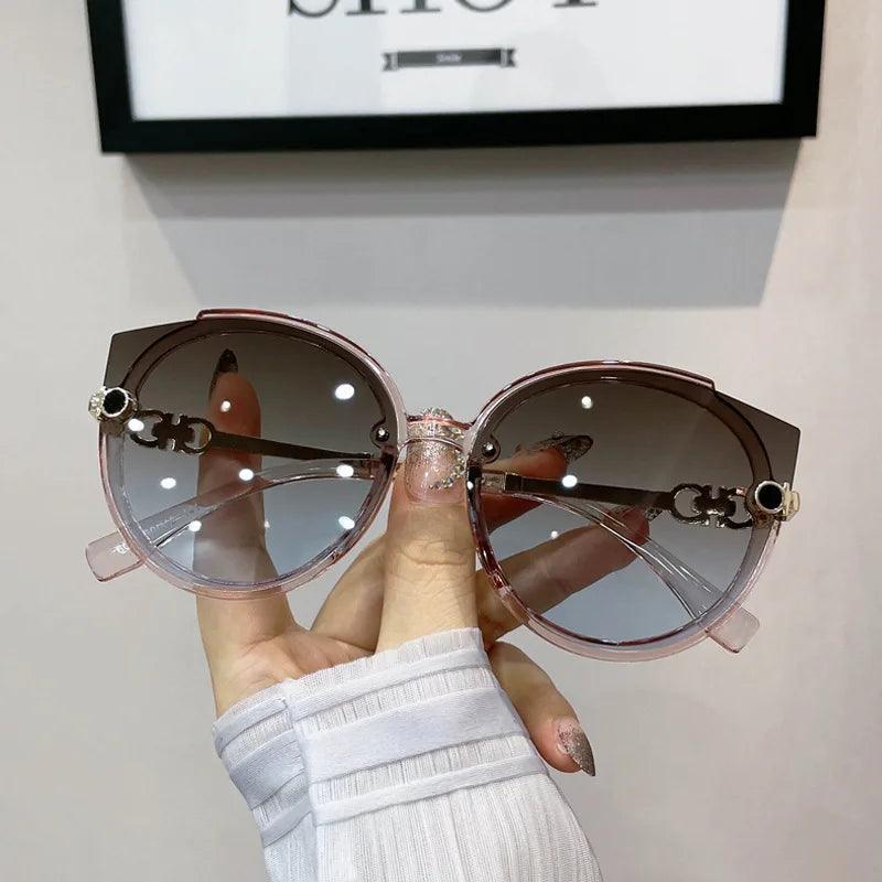 Women Round Sunglasses 2021 Luxury Brand Designer Cat Eye Sun Glasses Men Vintage Eyelasses Black Shades UV400 Female New - CRAVO ROSE