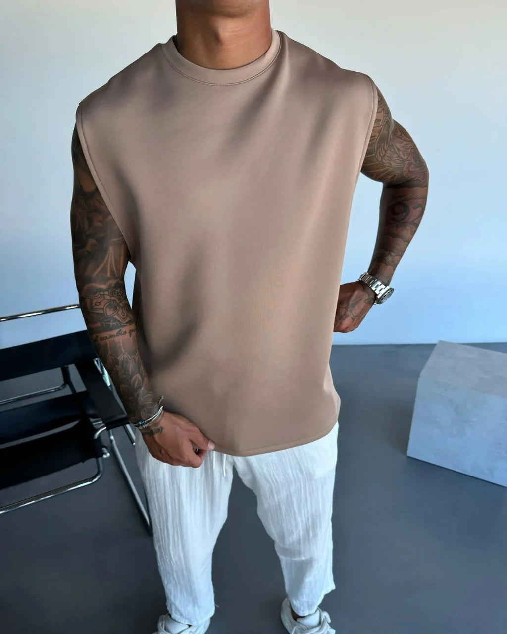 Terno esportivo sem mangas 2025 calças casuais masculinas de cor sólida, colete de roupas masculinas, conjunto de duas peças