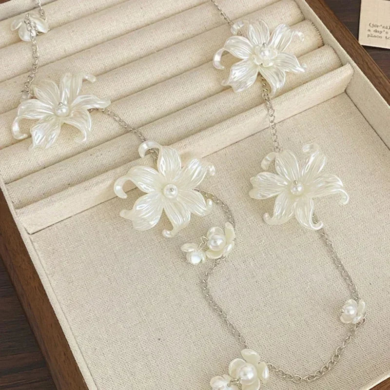 Y2K Designer belt Jewelry Multilayer Pearl waist chain for Women's Fashion Retro Character Playing Body Accessories Party Belts