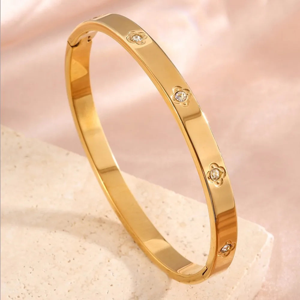 Fashion Zircon Inlaid Stacked Stainless Steel Bracelet Set Dazzling Women's Valentine's Day Gift Set