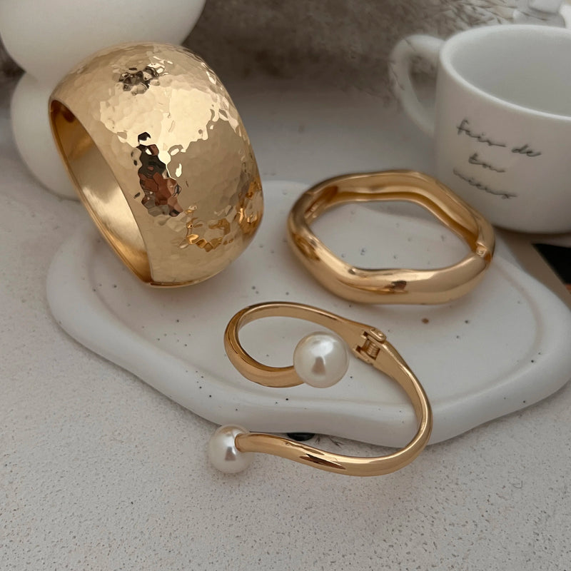 Ingemark Punk Hip Hop Irregular Metal Chunky Bangles for Women Vintage Fashion Gold Color Wave Spring Bracelets Men Jewelry Gift