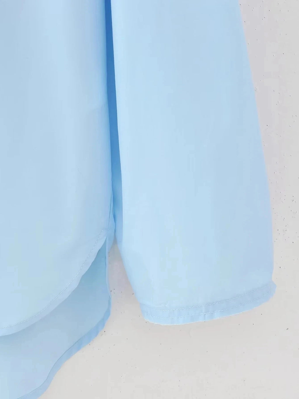 Blusas brancas elegantes da moda primavera 2025, blusas com lapela vazada, camisa slim feminina, casual, streetwear, blusa feminina para escritório