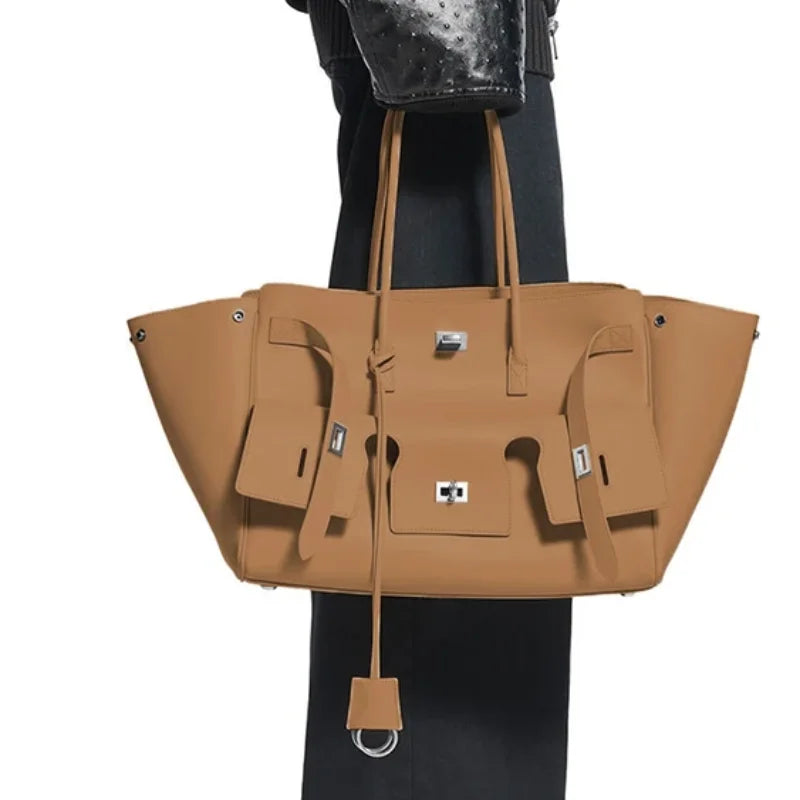 Luxury High Quality Tote Bag Brand Texture Lock Wing Bag Solid Color Simple New Horizontal Square Bag Women's Commuter Handbag