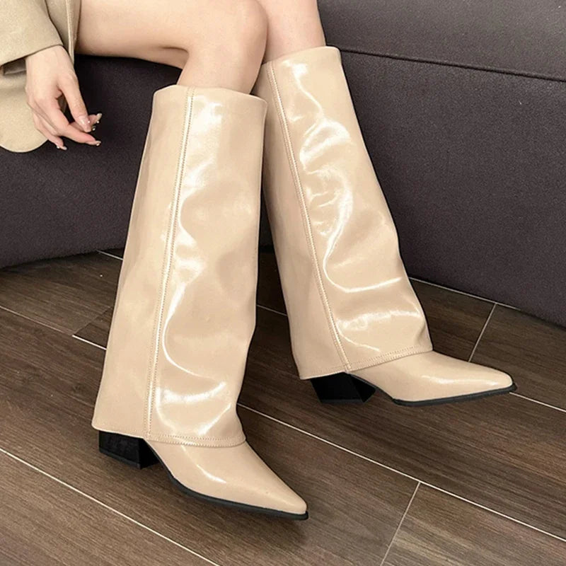 Botas de couro chunky de salto alto femininas, bico fino, estilo Chelsea, novas bombas femininas, botas gladiadoras para neve
