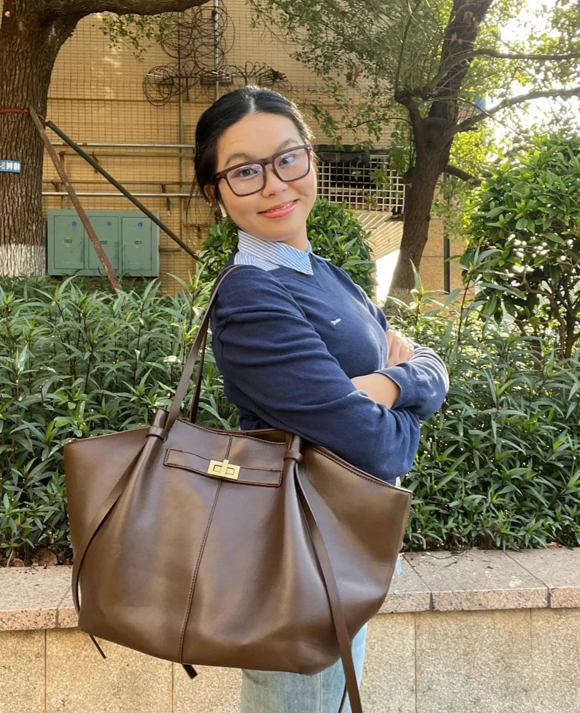 2026 Women's Summer Large Capacity Commuter Tote Bag Female Korean Fashion Luxury Pu Leather Handbags Chic Trend Underarm Bag