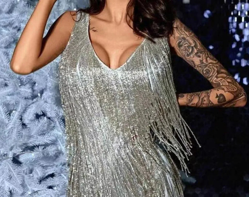 Fashion V-neck Sexy Deep Sleeveless Pencil Dresses Fringed Mid Dress for Women