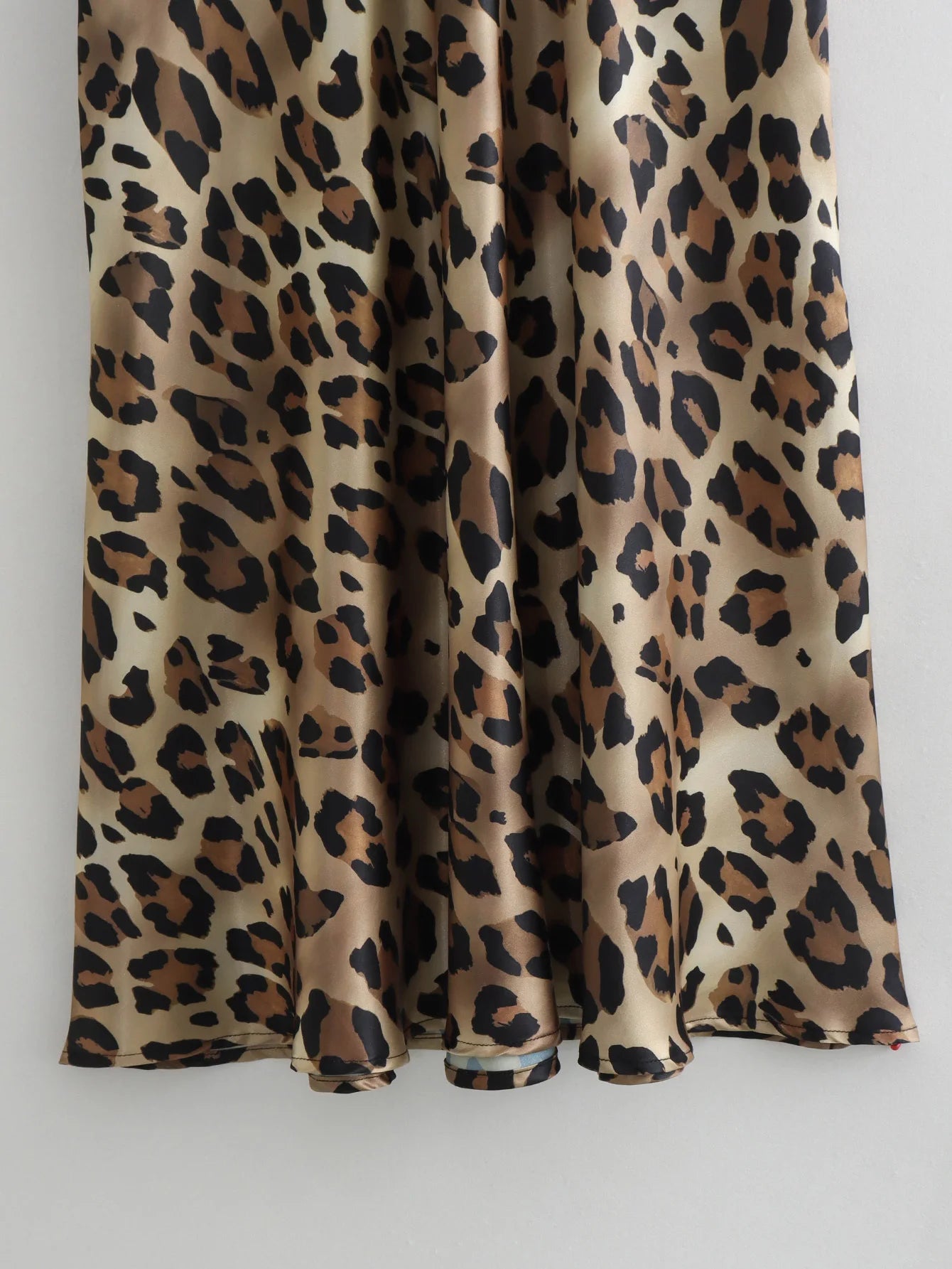 HXAO Leopard Print Women's Midi Skirt High Waist Stylish Long Skirts For Women Fall Vintage Satin Skirt Woman Elegant Skirts