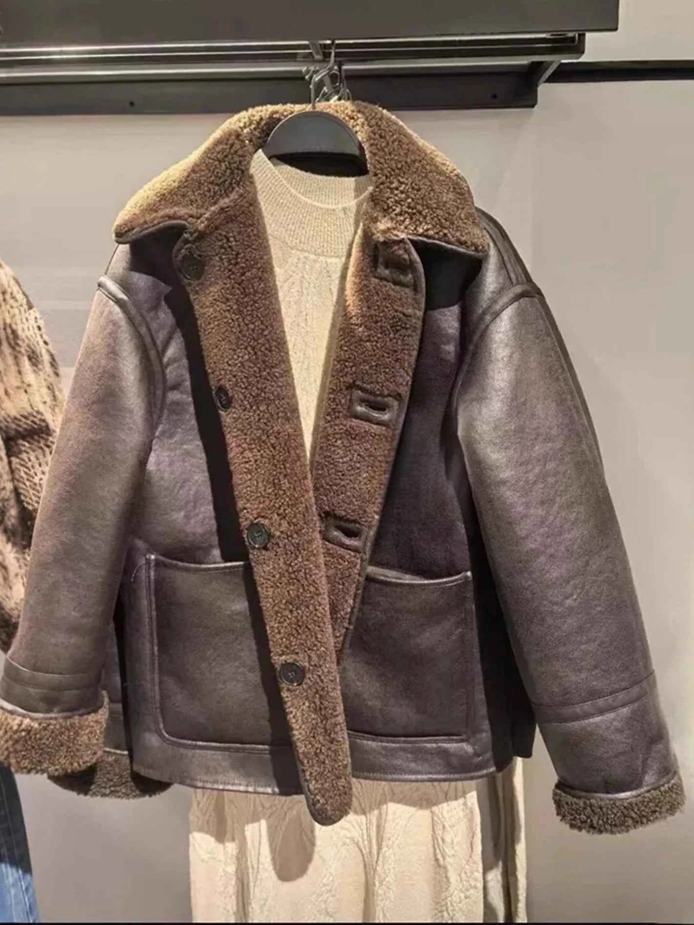 Double-Sided Wear Lamb Fur Jacket Women's Autumn Winter Loose Warm Outerwear Fake Leather Coat Standard Style Long Sleeve