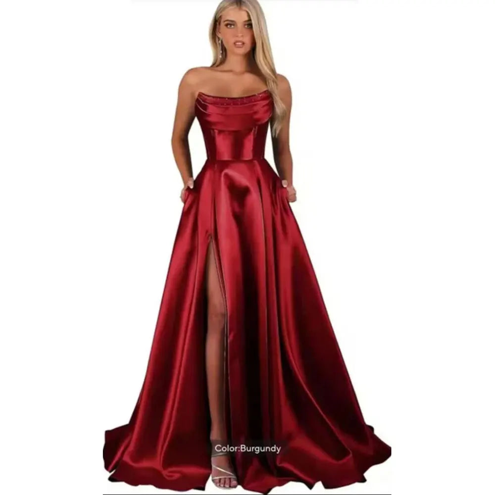 Vestido de Festa em Cetim com Bolsos, Tomara Que Caia e Modelagem Evasê