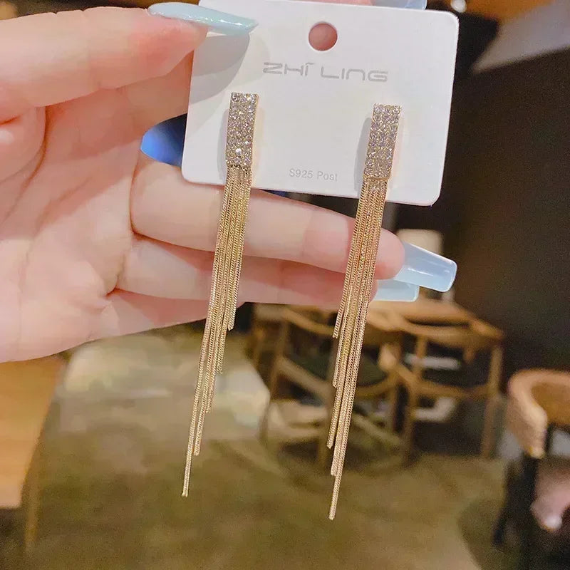 Exaggerated Irregular Lines Big Dangle Earrings for Women Minimalist Asymmetric Twisted Personalized Accessories Fashion Jewelry