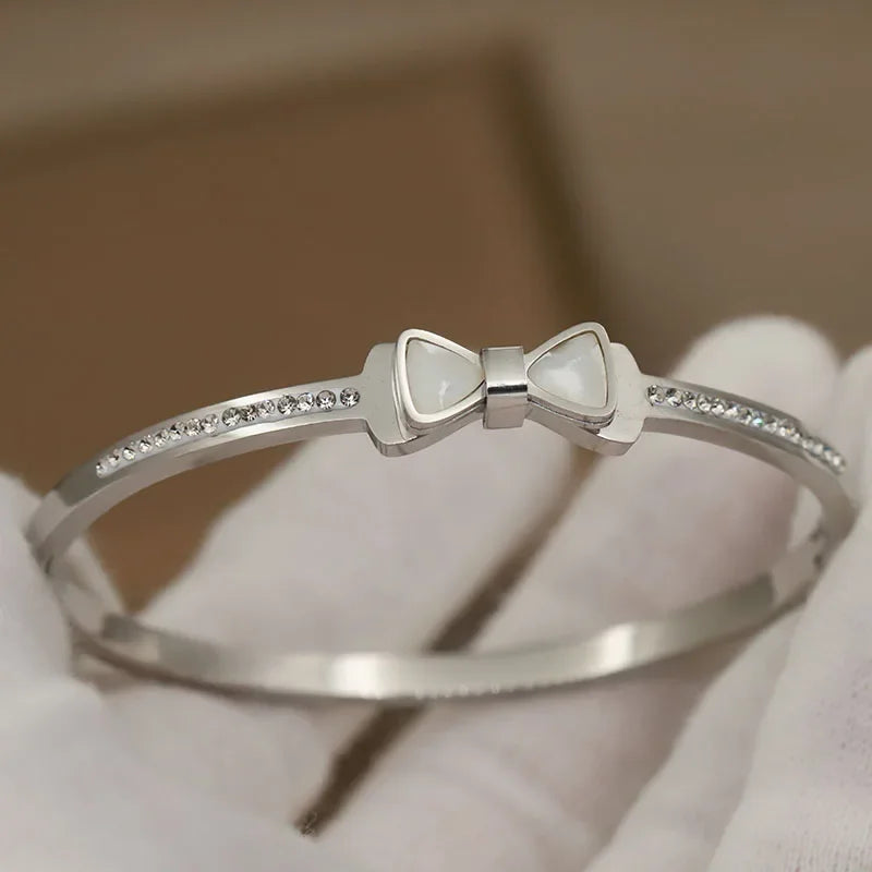316L Stainless Steel Metal Classic Flower Bangles for Women Fashion Brand Jewelry Delicate Bowknot Bracelets Accessories