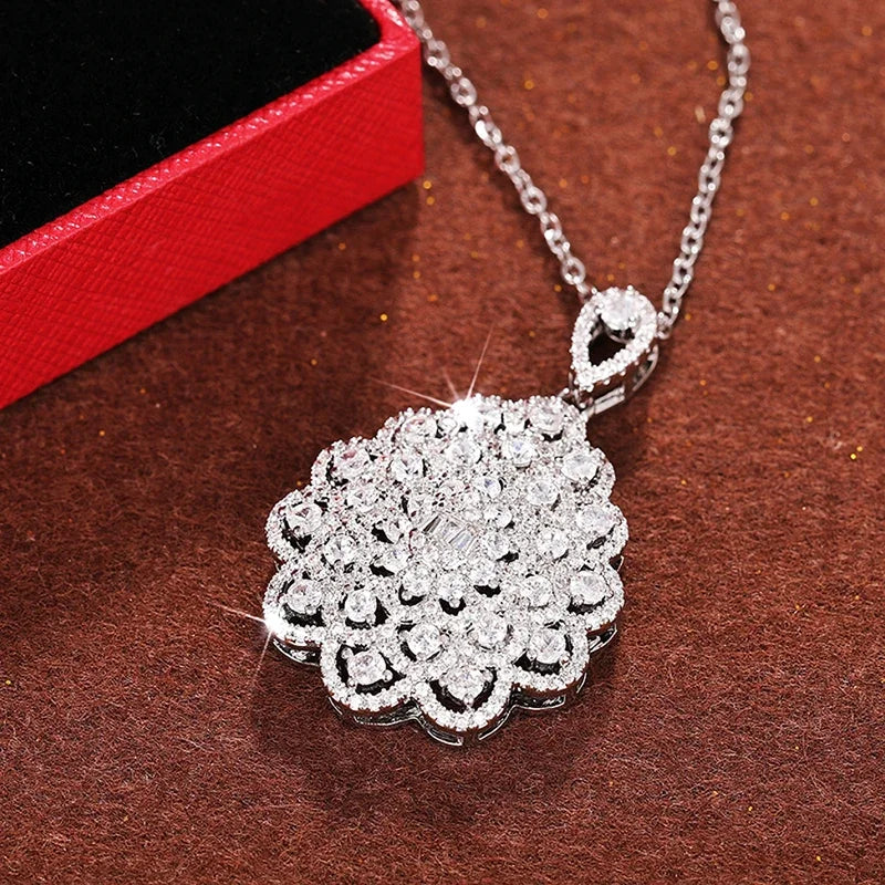 Huitan Gorgeous Female Necklace Full Bling Iced Out Cubic Zirconia Pendant Wedding Party Gift Luxury Necklace Jewelry for Women
