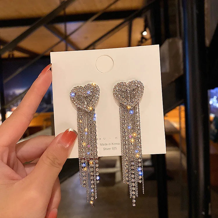 New Fashion Trend Unique Design Elegant Exquisite Light Luxury Exaggerated Serpentine Earrings Female Jewelry Party Senior Gift