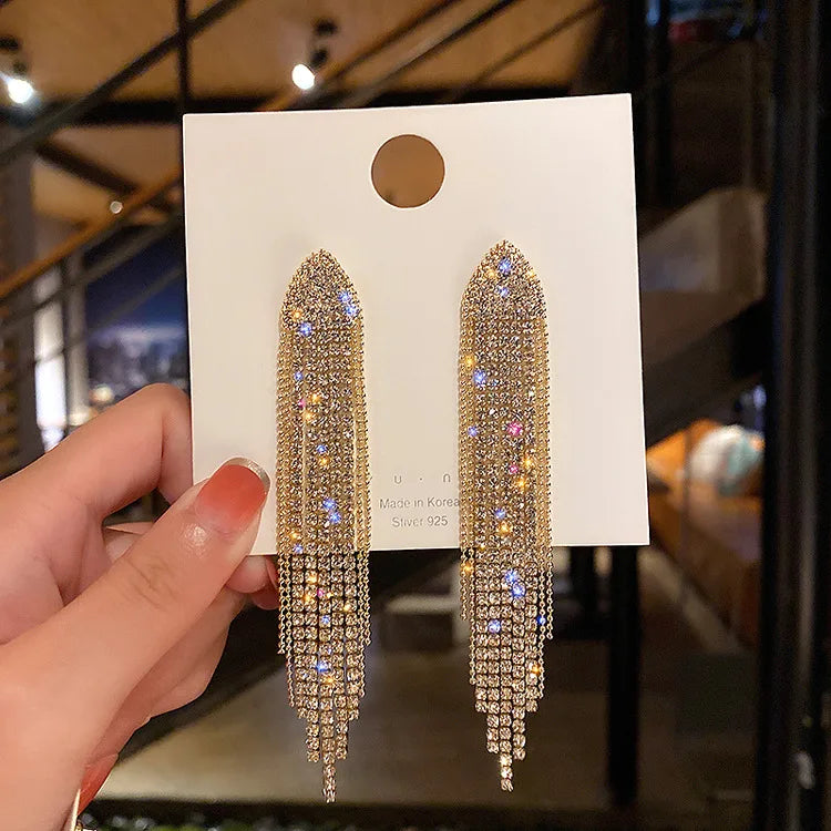 New Fashion Trend Unique Design Elegant Exquisite Light Luxury Exaggerated Serpentine Earrings Female Jewelry Party Senior Gift