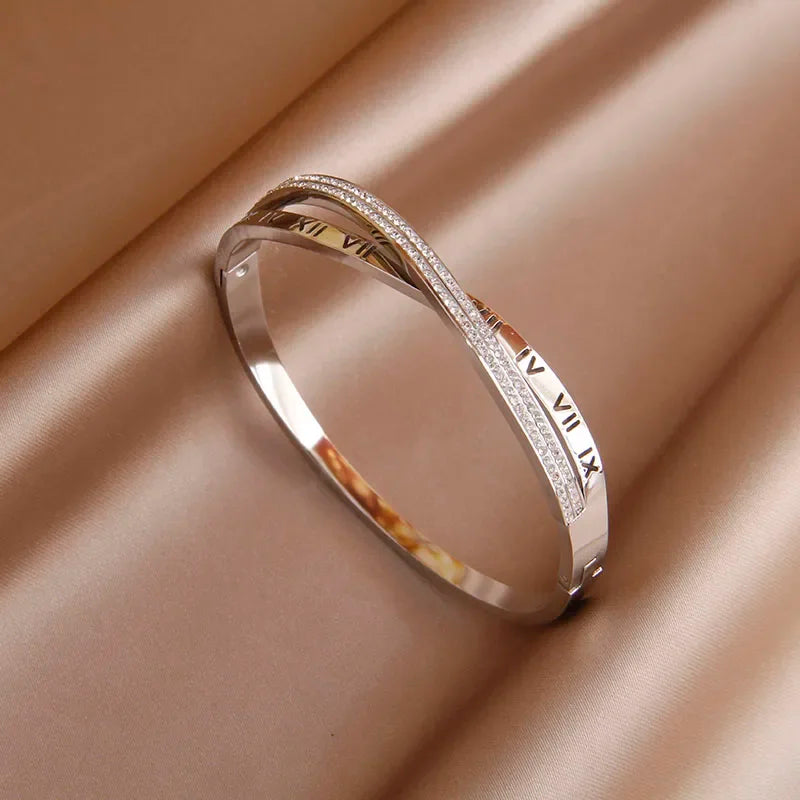 316L Stainless Steel Metal Classic Flower Bangles for Women Fashion Brand Jewelry Delicate Bowknot Bracelets Accessories