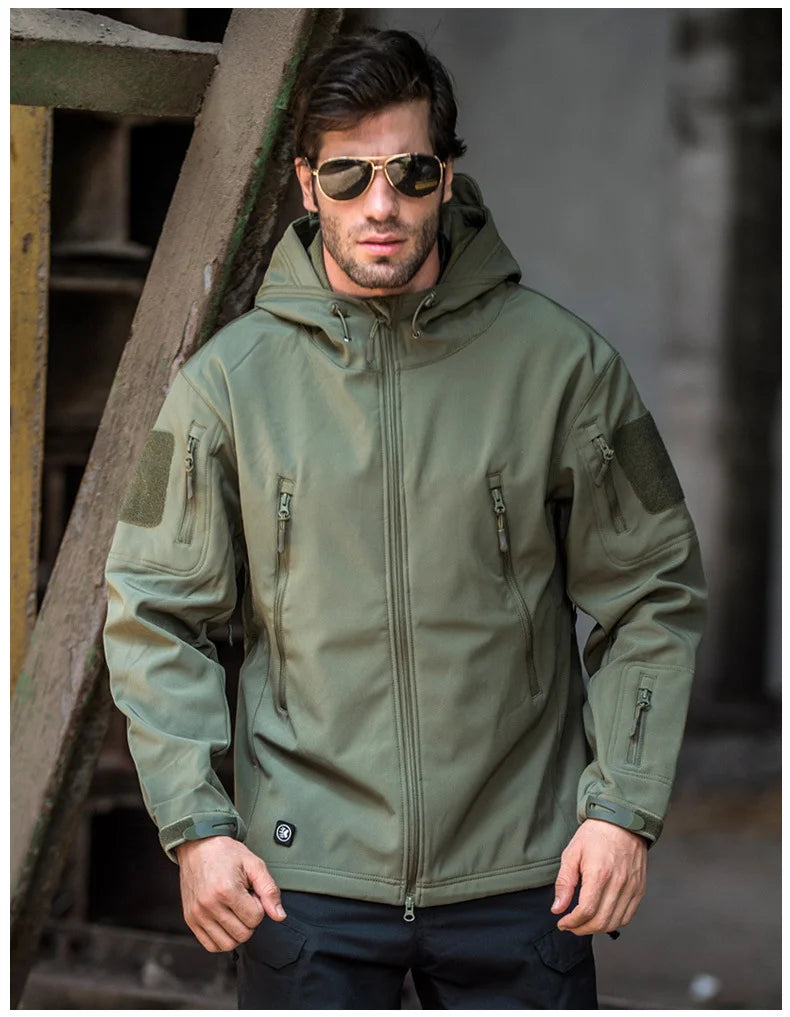 2024 New Fashionable Shark Skin Soft Shell Jacket Men's Tactical Windproof Waterproof Jacket Men's Jacket Hooded Jacket