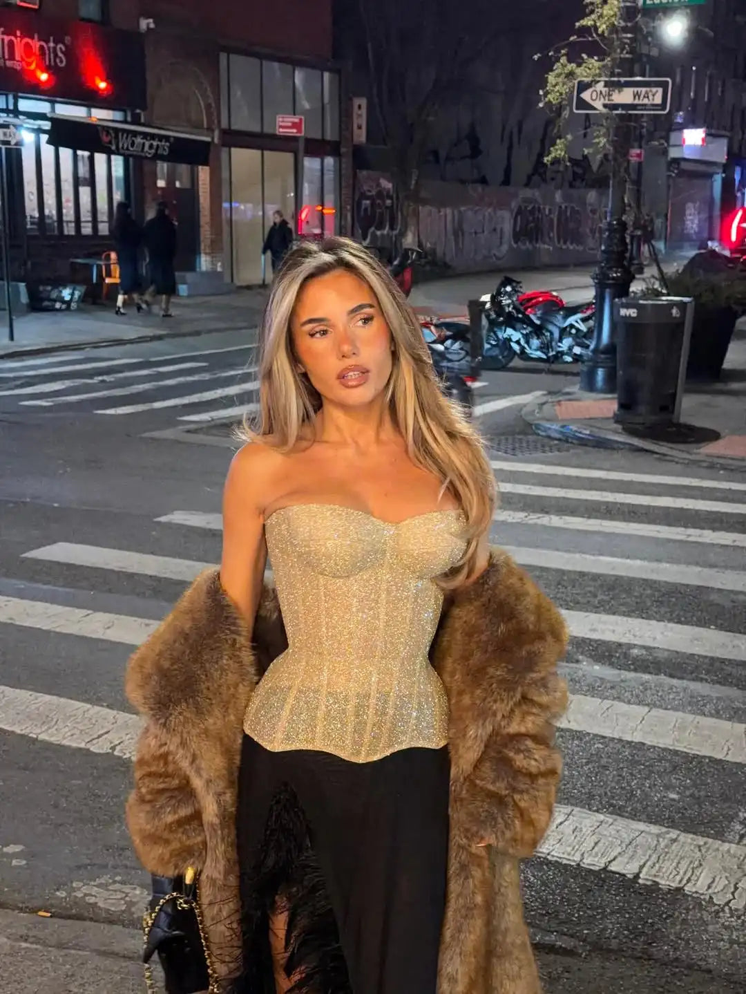 Women Sexy Sequin Lace Up Shell Corset Chic Strapless Backless Off Shoulder Slim Waist Cinching Vest 2026 Lady High Street Top