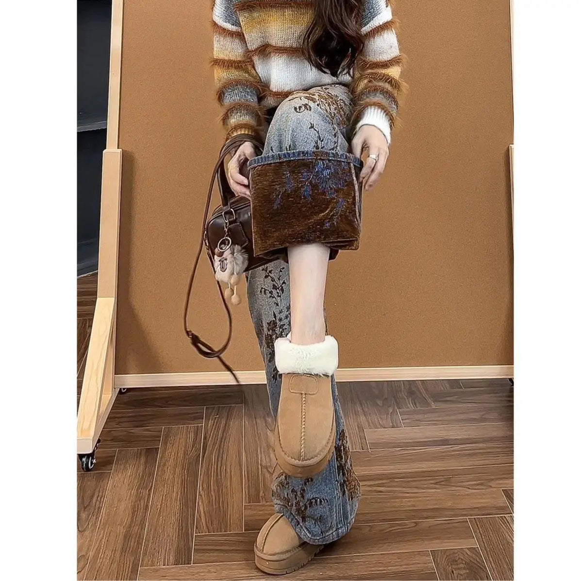 Women's Fashion Flocked Jacquard Wide-Leg Jeans - 2025 New Winter Style, High-Waisted, Slimming, Straight-Leg