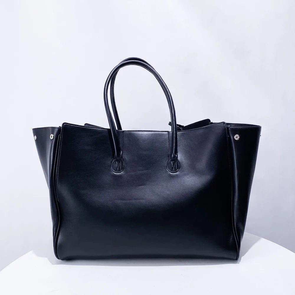Luxury Designer Large Capacity Lock Tote Clutch Travel Bag Genuine Leather Wing Bag Brand Women's Commuter Shoulder Bag