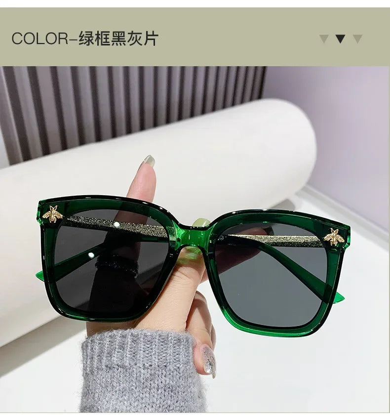 2024 New Small Square Sunglasses Women Men Luxury Brand Bee Sun Glasses Ladies Special Eyewear UV400 Girls Oculos De Sol Gafas