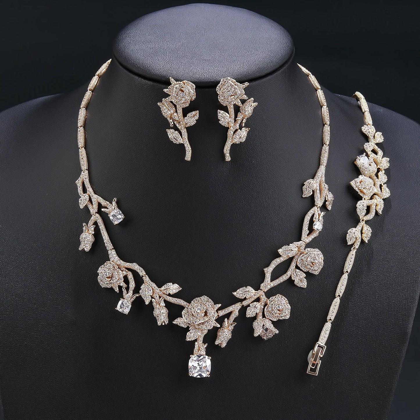 New Luxury 3-piece Cubic Zirconia Rose Flower Necklace Earrings Bracelet Set Bridal Wedding Ball Accessories CN10359T