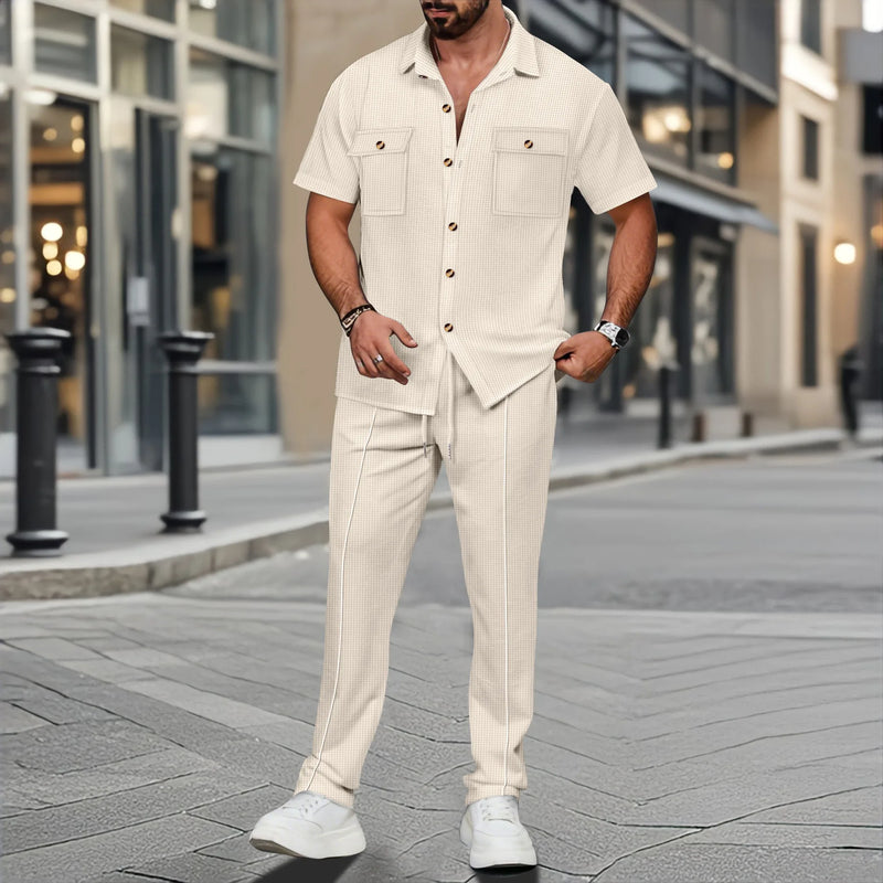 Conjunto de duas peças masculino, camisa casual leve, cor sólida, bolso com botão, tendência waffle, manga curta, calça, verão 2025