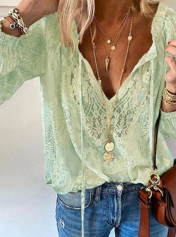 Blusas femininas 2025 Moda Primavera Verão Boho Renda Oco Decote Em V Profundo Pulôver Camisa Feminina Elegante Blusa Casual Tops Soltos