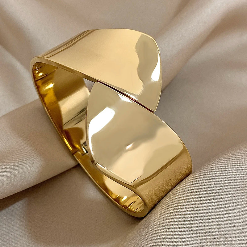 Chunky Wide Embrace Bracelet Bangle Stainless Steel Opening Gold Color Braceletsfor Women Waterproo Cuff Wristband Jewelry Gifts